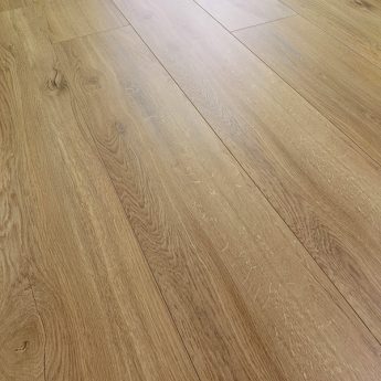 LAMINÁT SWP NOBLESSE 8/32 DUB LUZERN 4V 3784 NM