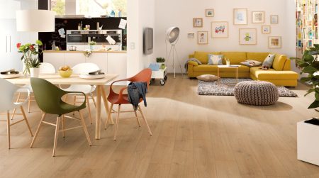 Jak se z laminátové podlahy stala oblíbená podlaha!