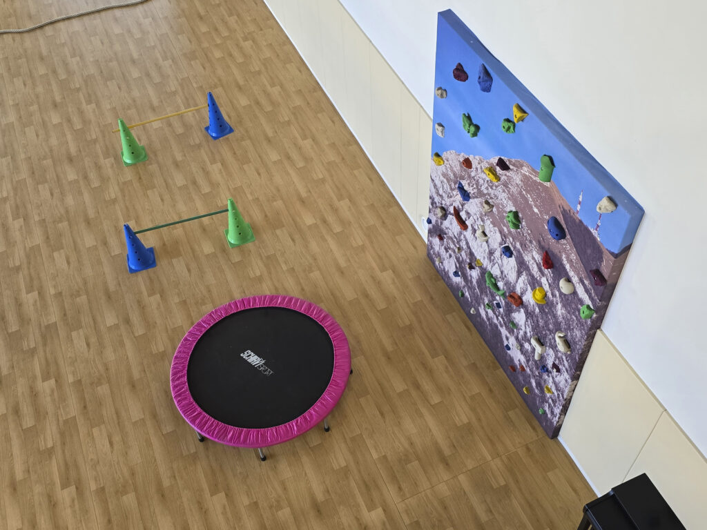 Mateřská škola Postojna – světlý design a promyšlený výběr
