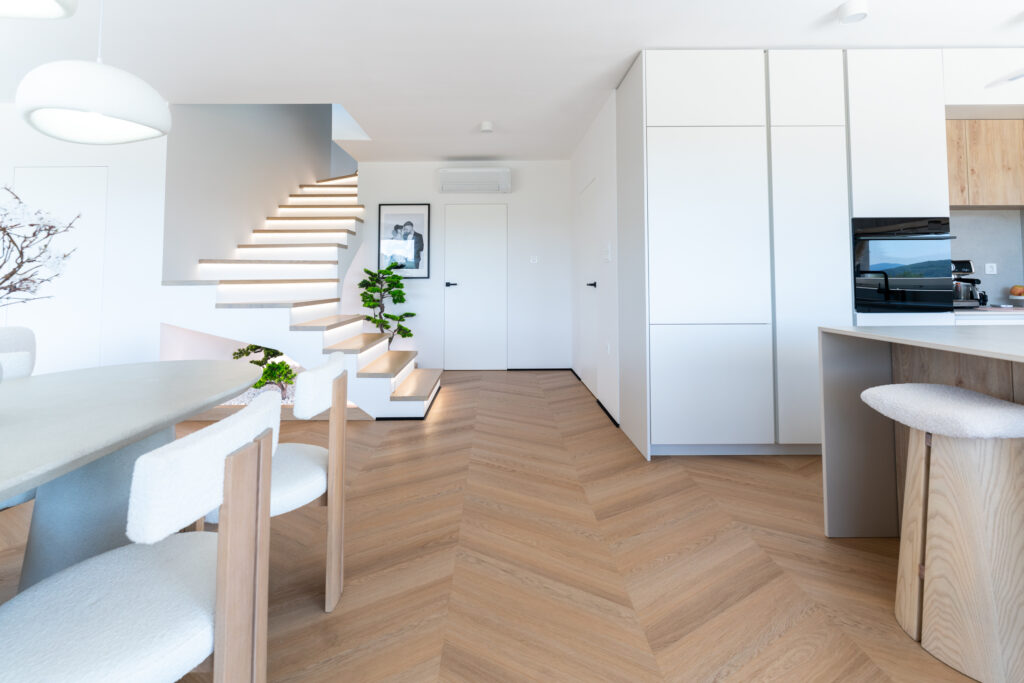 VINYL LVT 1230 DUB SAVANNAH 4V 2,5/0,55 MM 33/42
